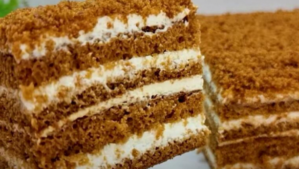 TRADICIONALNI RUSKI RECEPT: Medovik torta je prava harmonija ukusa! (VIDEO)