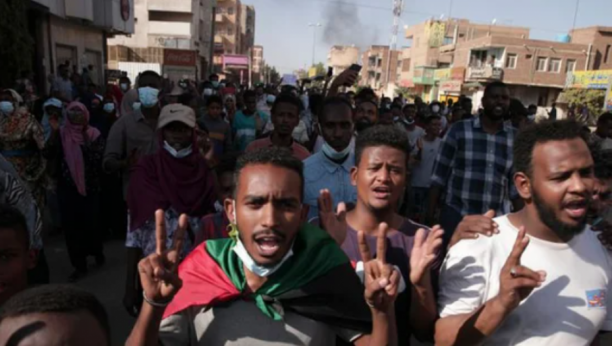 KRVAVI PROTESTI U SUDANU! Ubijeno najmanje 14 ljudi, na desetine ranjenih