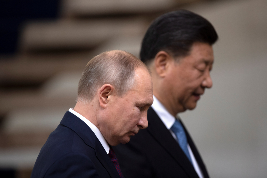 ZAPAD OD OVOGA STRAHUJE Šta stoji iza saveza Rusije i Kine?
