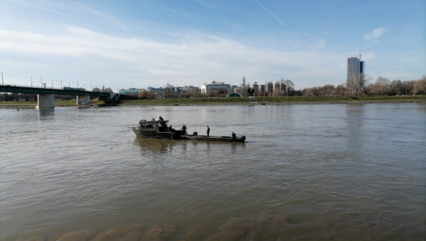 TRAGIČNO STRADAO MLADIĆ Utopio se u Dunavu pošto je iskočio iz čamca