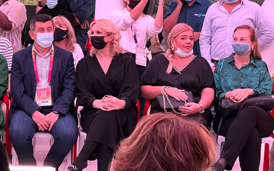 SPEKTAKL U DUBAIJU! Suzana Perić na Ekspu 2022. predstavila kreacije koje su obeležile 20 godina njene karijere! (VIDEO)