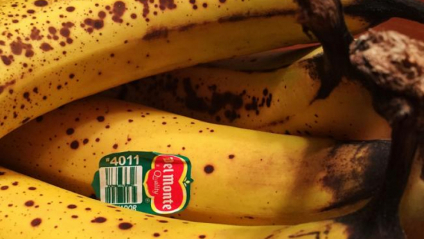 DOBRO OBRATITE PAŽNJU! Ako vidite ovu etiketu na bananama ili jabukama, nikako ih ne kupujte, evo i zbog čega