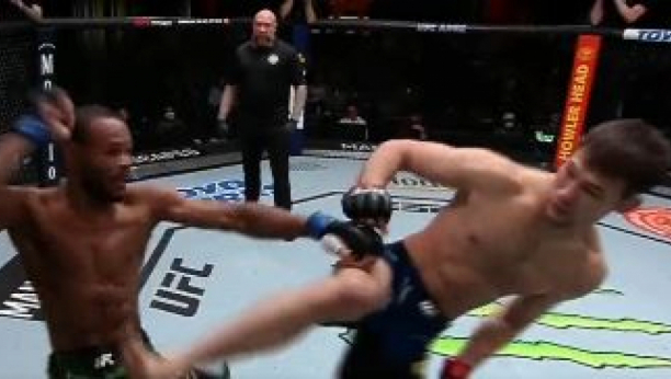 BRUTALNO! MMA borac neverovatnim udarcima uspavao protivnika! (VIDEO)