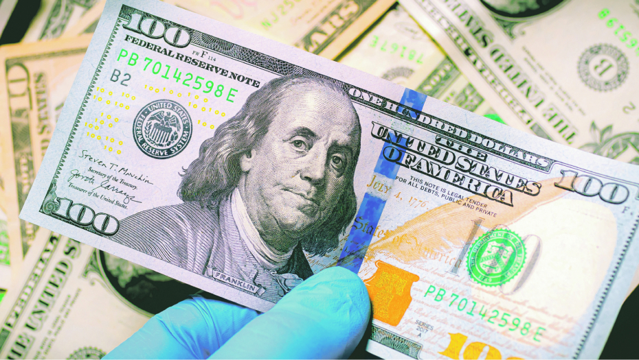 ZASTRAŠUJUĆE Otkriven zapanjujući detalj na novčanici američkog dolara