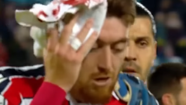 JEZIVA SCENA NA "MARAKANI" Pavkov krvave glave završio utakmicu posle sudara sa protivničkim fudbalerom (VIDEO)