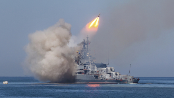 PUTINOVO GLAVNO ORUŽJE U ATLANTIKU Rusija izvela vojnu vežbu sa hipersoničnim raketama "cirkon"