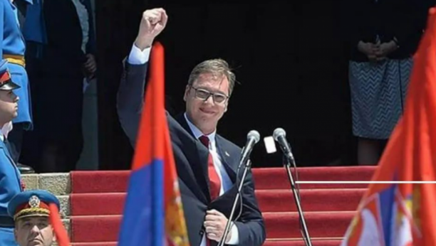 "SREĆAN DAN DRŽAVNOSTI SRBIJO!" Predsednik Vučić čestitao praznik