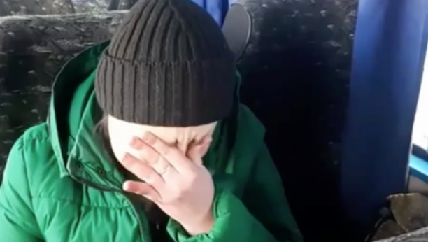 RUSI IZ DONBASA U SUZAMA "Granatiraju nas svaki dan, naša deca plaču!" (VIDEO)