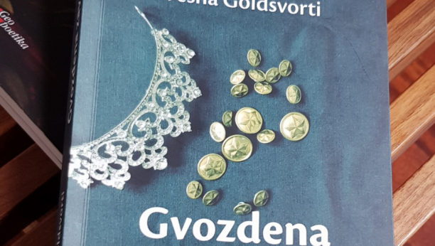 Književnica Vesna Goldsvorti dobitnica nagrade „Momo Kapor“  za roman „Gvozdena zavesa“