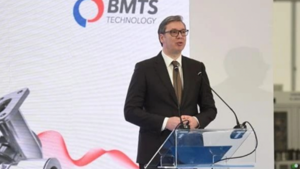 VUČIĆ U NOVOM SADU Predsednik Vučić obišao fabriku kompanije BMTS Technology: U ova teška vremena za ceo svet, uvek je dobro otvarati farbike i zapošljavati ljude (VIDEO)