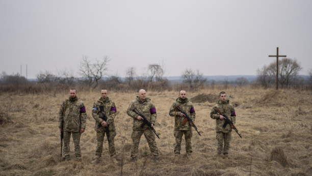 BIVŠI AMERIČKI OBAVEŠTAJAC OTKRIO CIA tajno obučavala ukrajinsku vojsku