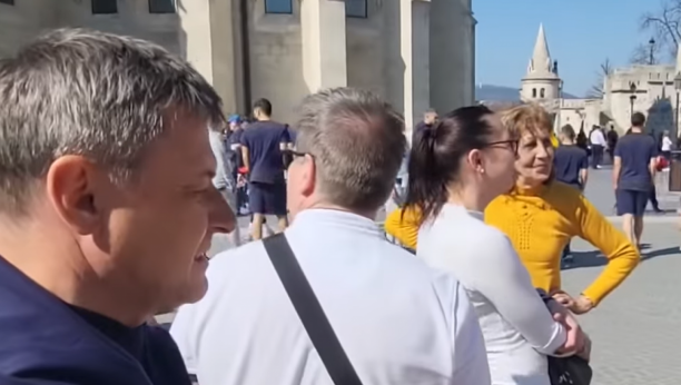DA LI JE OVO NEKI ZNAK? Reprezentativci Srbije šetali Budimpeštom, a onda je Piksi video nešto što ga je potpuno opčinilo! (VIDEO)