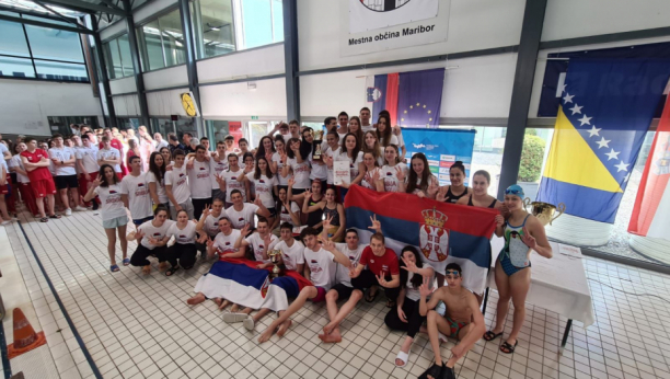 SRBIJA NAJBOLJA U MARIBORU Naši mladi plivači zabeležili sjajan uspeh na takmičenju u Sloveniji!