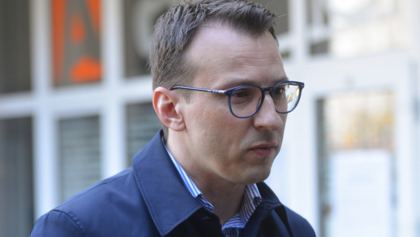 Petković: U Briselu ćemo tražiti kompromisna rešenja, nećemo dozvoliti ukidanje srpskih dokumenata