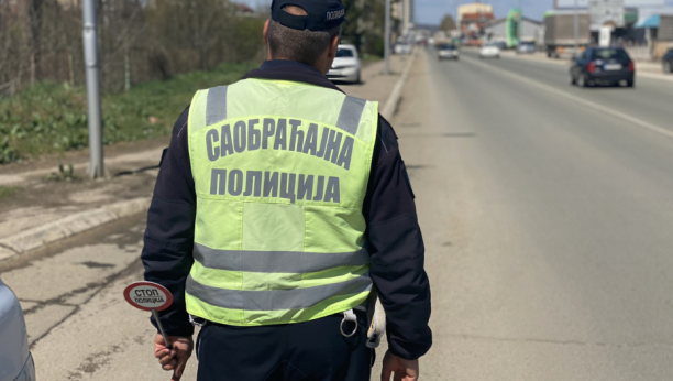 PREKO POLA VOZAČA U SRBIJI NI NE NOSI POJAS Pljušte kazne nakon policijske kontrole, DECA su poseban problem