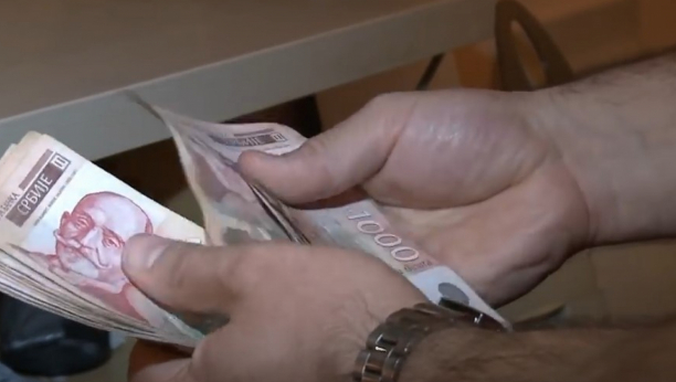 OD 50.000 DO 130.000 MESEČNO Evo kako se kreću prosečne plate u Srbiji po regionima