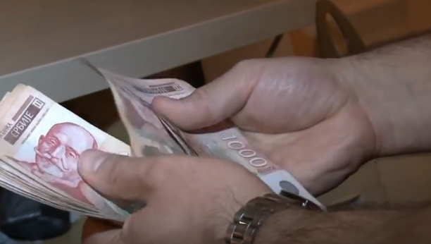 DINAR I DALJE JAK NBS saopštila današnji srednji kurs