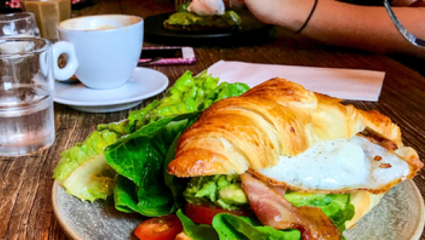 KAKVA VAM JE JUTARNJA RUTINA? Ako doručkujete sendvič pa pijete kafu, dovodite orgranizam u veliku opasnost