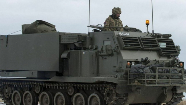"RATNA ZVER" STIŽE U UKRAJINU: Britanija šalje zastrašujuće oružje (FOTO/VIDEO)