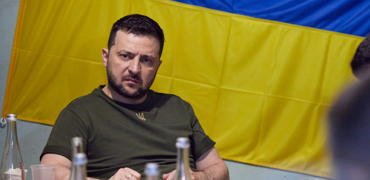 ZELENSKI OBIŠAO TRUPE U BLIZINI ARTJOMOVSKA Predsednik Ukrajine pohvalio specijalne snage (VIDEO)