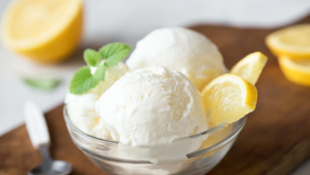 NAPRAVITE SAMI Domaći sladoled od neodoljive vanile