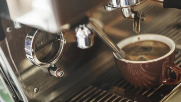 Leglo bakterija: Najbolji način za čišćenje aparata za kafu