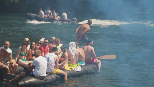 DRINSKA REGATA OBORILA SVE REKORDE Zaplovilo više od 20.000 ljudi (FOTO)