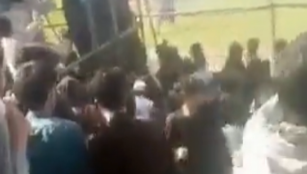 UŽASNE SCENE U AVGANISTANU Bombaš samoubica se razneo na stadionu, ima i mrtvih (VIDEO)