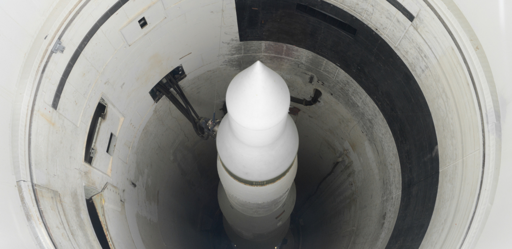 AMERIKA "POVUKLA RUČNU" Vašington odustao od testiranja nuklearnih raketa