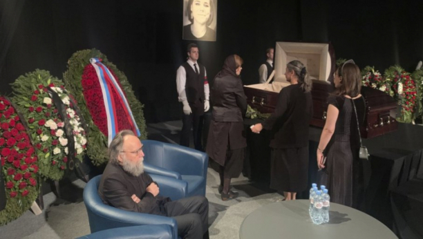 UMRLA JE ZA NAROD, ZA RUSIJU Aleksandar Dugin se oprostio od ćerke Darje: Postala je bolja od nas (FOTO/VIDEO)