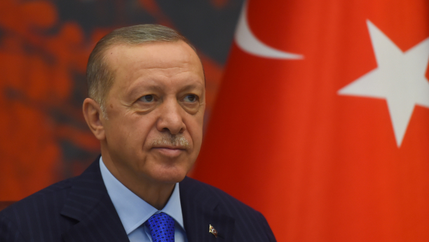 ERDOGAN OZBILJNO BOLESTAN? Turski predsednik otkazao predizborne aktivnosti!