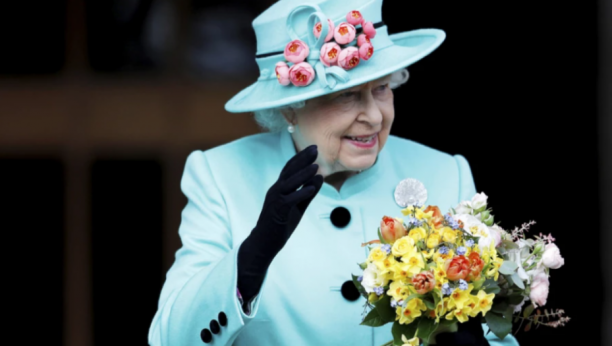 NA OVO PITANJE SKORO NIKO NE ZNA ODGOVOR Kako se preziva kraljica Elizabeta II?