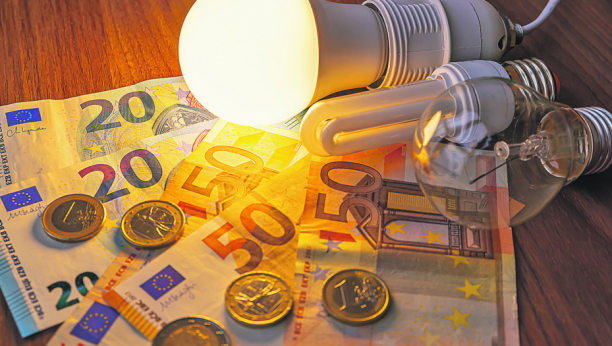 SMANJITE RAČUN ZA STRUJU ZA 10 DO 15 ODSTO: Samo pet LED sijalica uštedi 2.500 dinara mesečno