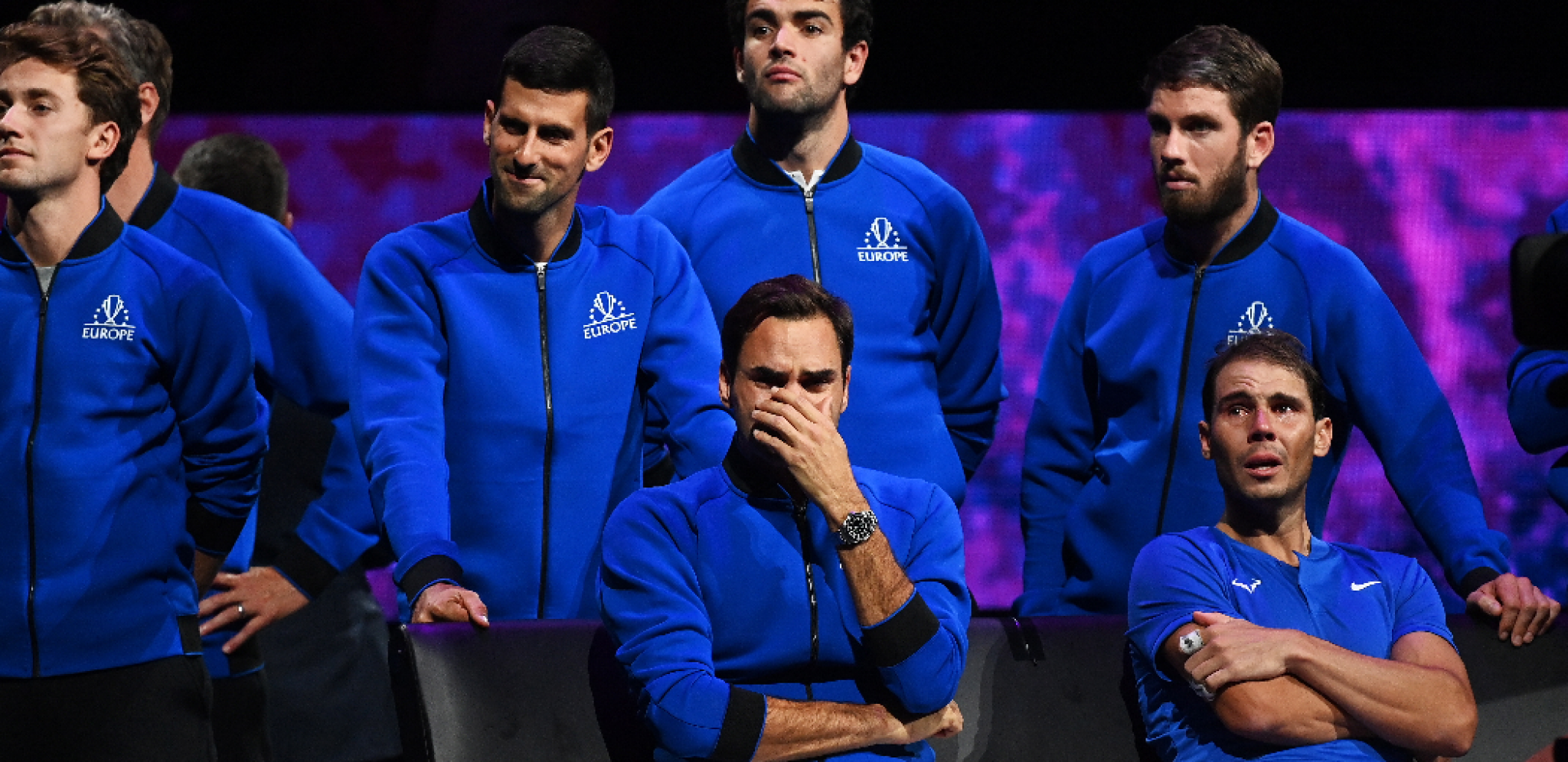 OTKRIVENI DETALJI Evo kako su Đoković i Nadal rasplakali Federera, Švajcarac briznuo u plač kada ih je video (FOTO)
