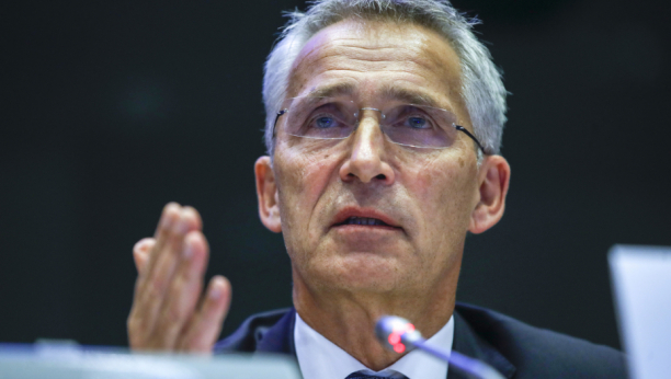 NATO SE OGLASIO Stoltenberg ima zahtev za Vučića i Kurtija