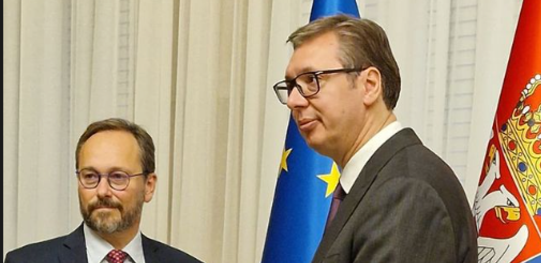 ŽIOFRE PREDAO VUČIĆU GODIŠNJI IZVEŠTAJ  Očekuje se obraćanje predsednika Vučića (FOTO)