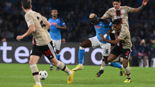 Napoli i senzacionalni Klub Briž već u osmini finala Lige šampiona