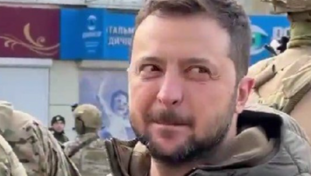 ZELENSKI JEDVA ZADRŽAO SUZE! Ukrajinski lider slomljen nakon što je ovo video u Hersonu (VIDEO)