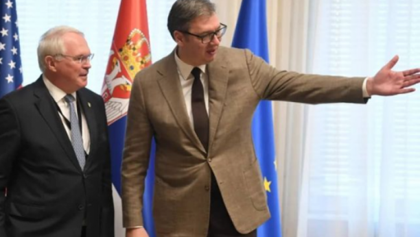Vučić: Obavestio sam Hila o razgovorima, zabrinut sam za Srbe na KiM!