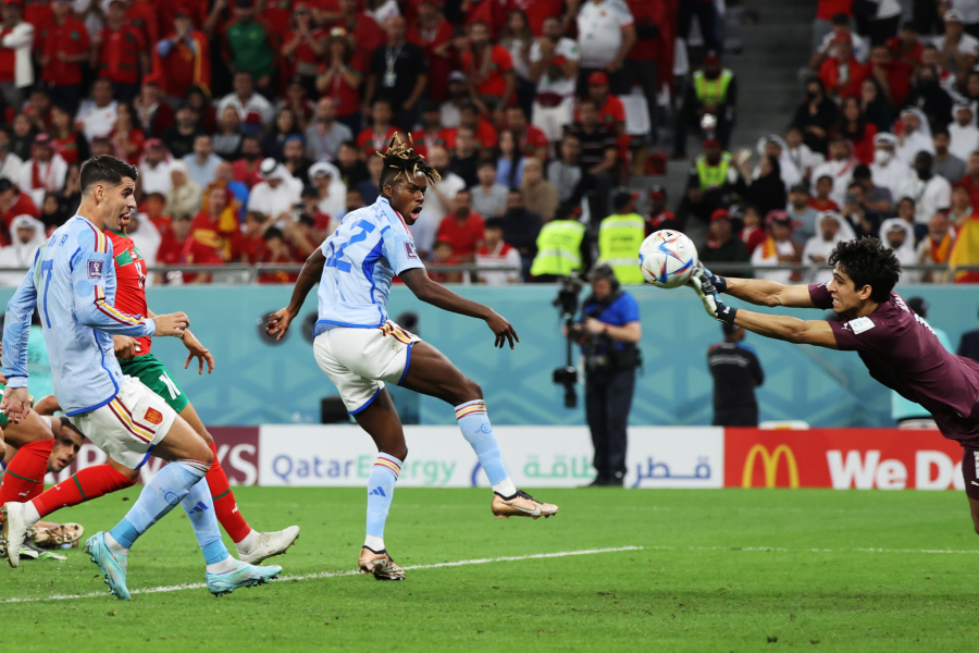 SAN AFRIKANACA SE NASTAVLJA Maroko u uzbudljivom meču na penale srušio Špance, svetskog prvaka  iz 2010. godine i igraće u četvrtfinalu Mundijala u Kataru