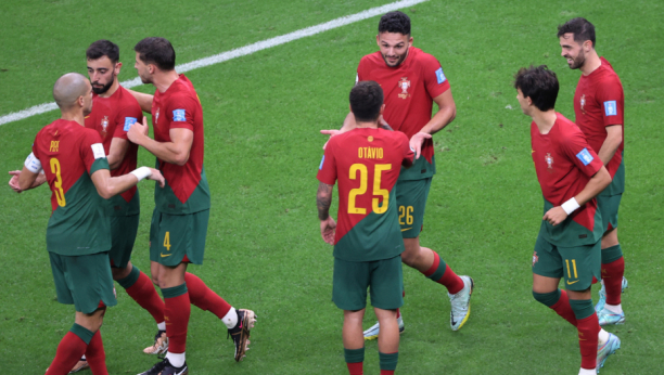 KATASTROFA "SAJDŽIJA" Pet komada Portugalci već spakovali u mrežu Švajcaraca (VIDEO)