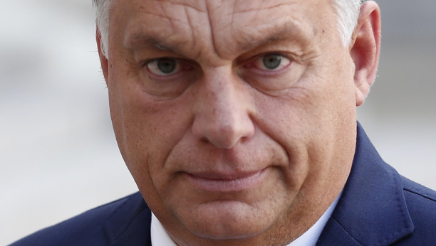 "DOBRO JUTRO!" Orban brutalno ismejao Evropu, Brisel puca od besa! (FOTO)