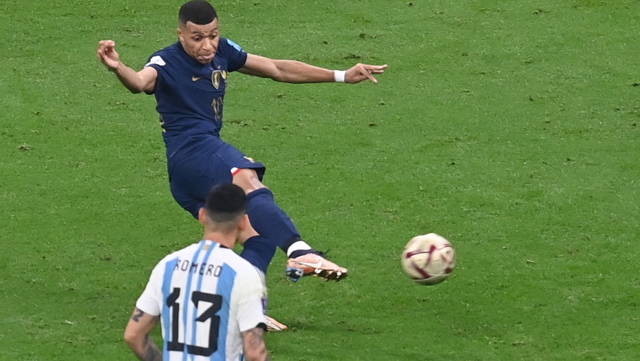 NEVEROVATNO FINALE Pogledajte gol kojim je Francuska ponovo izjednačila u finalu protiv Argentine (VIDEO)