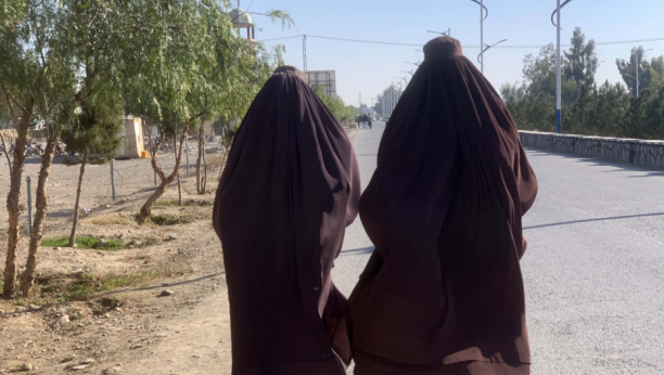 NAREDBA Talibani zabranili kozmetičke salone za žene u Avganistanu