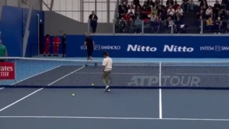 KRV NIJE VODA Koliko je Noletov sin dobar u tenisu? MALI KIDA (VIDEO)