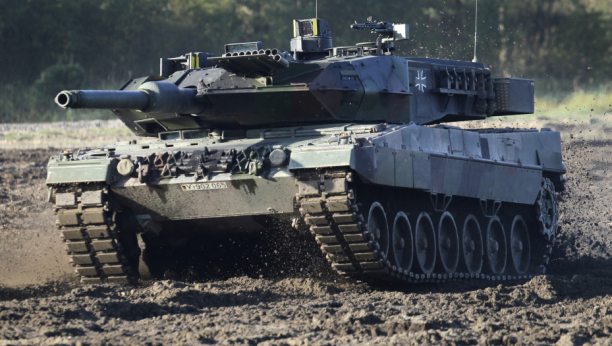 NOVO POJAČANJE UKRAJINI Nemačka će  isporučiti 100 tenkova Leopard 1 pre roka