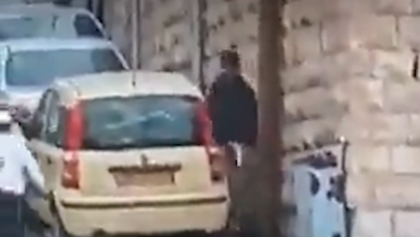 UZNEMIRUJUĆI SNIMAK! Ovo je dečak (13) koji je pucao u Jerusalimu (VIDEO)