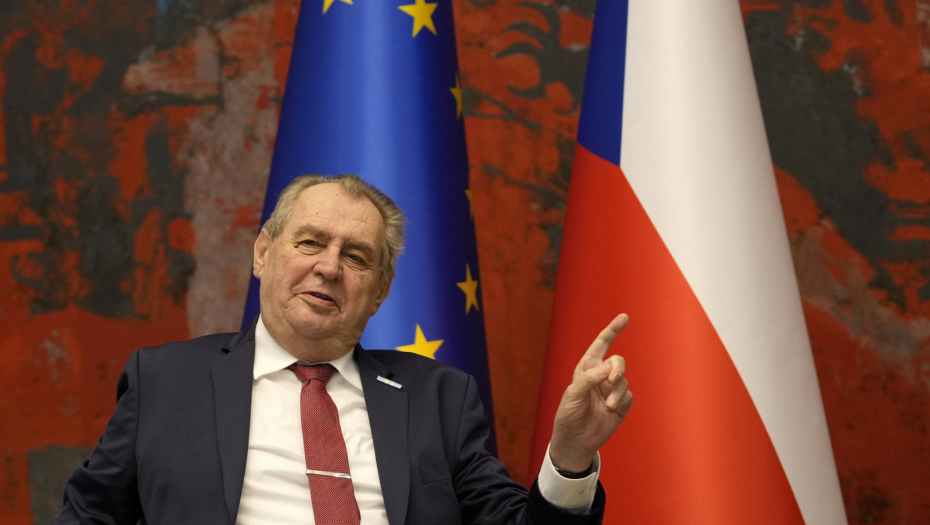 ZEMAN: Nastojao sam da Češka otprizna Kosovo!