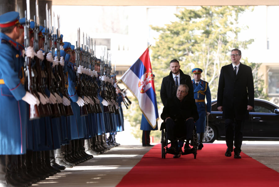 VELIKA ČAST DRAGOG PRIJATELJA Miloš Zeman za oproštajnu posetu odabrao Srbiju, predsednik Češke nekoliko puta stao u odbranu naše zemlje i naroda