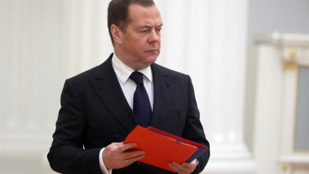 SVE IH TREBA PROTERATI Medvedev: "To su politički imbecili"